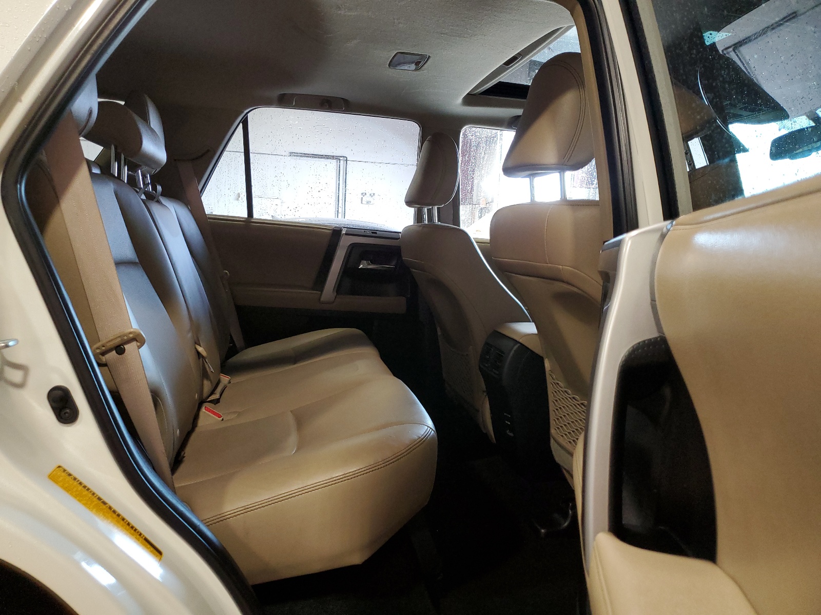 JTEBU5JR0K5679826 2019 Toyota 4Runner Sr5