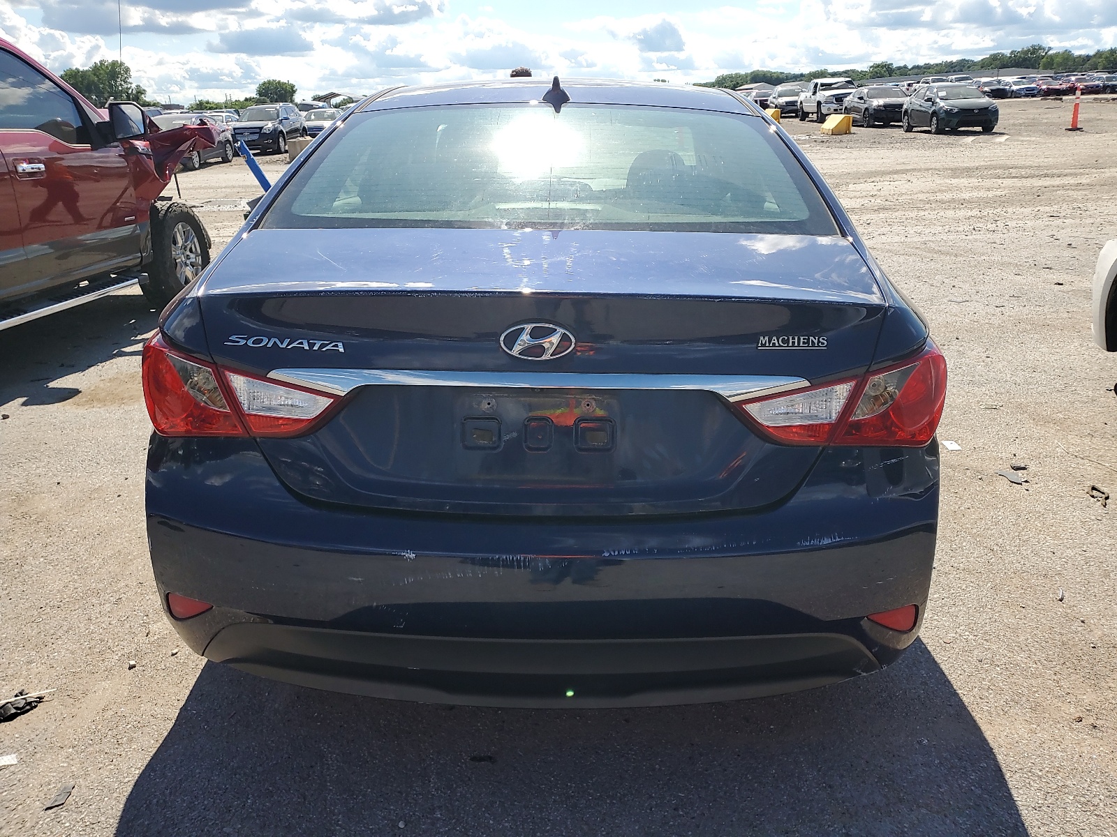 2014 Hyundai Sonata Gls vin: 5NPEB4AC2EH944473