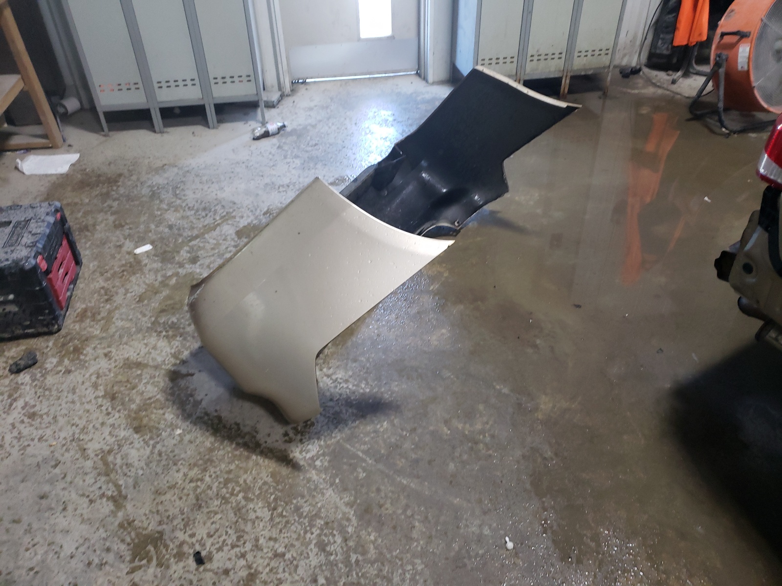 1HGCM56434A090870 2004 Honda Accord Lx