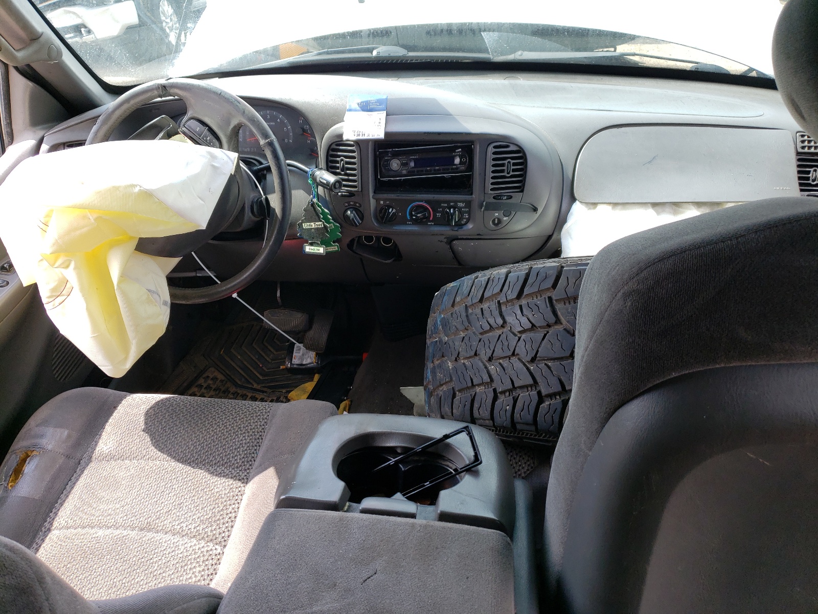 2FTRX18W42CA35976 2002 Ford F150