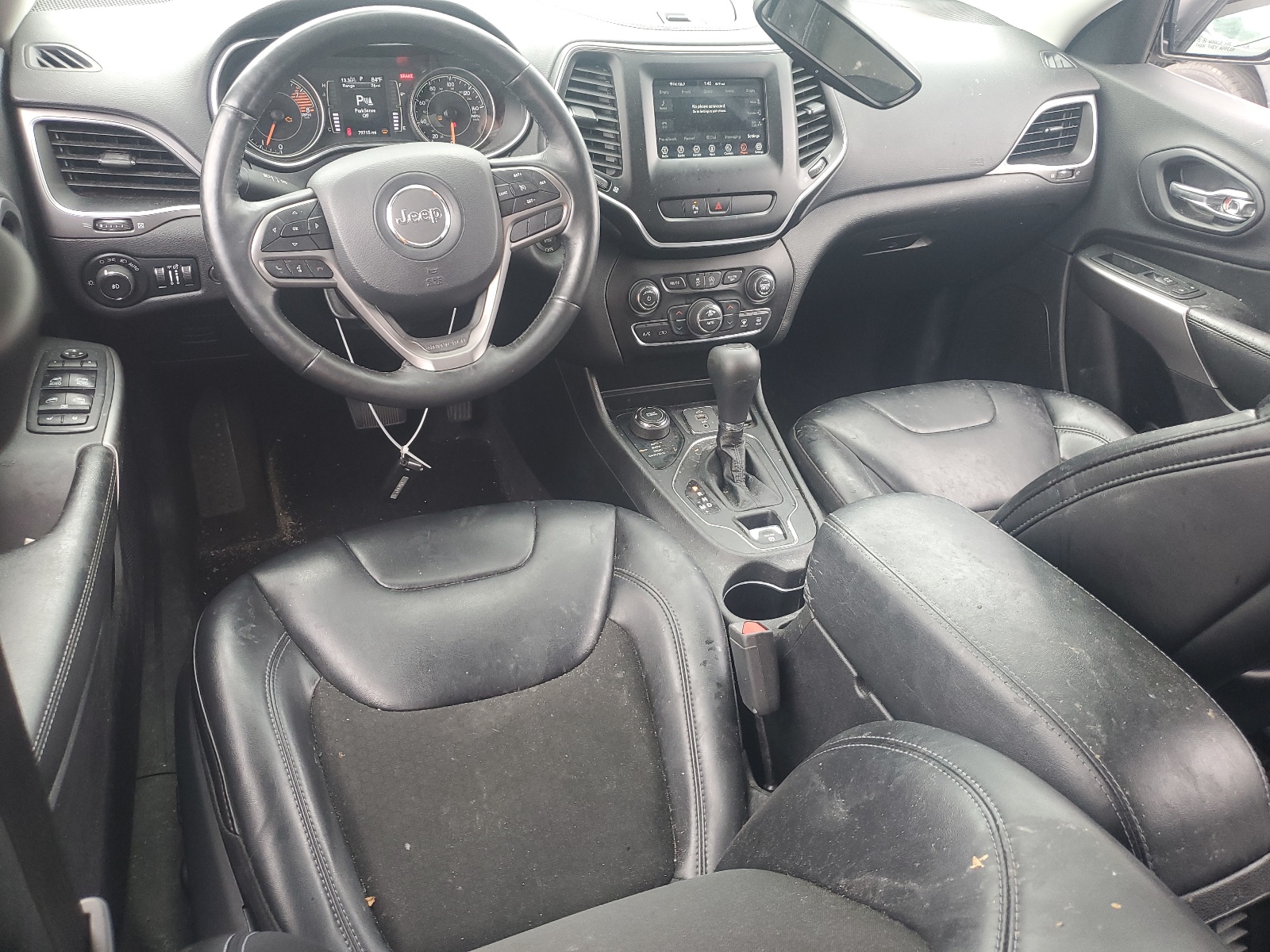 1C4PJMLX4KD223813 2019 Jeep Cherokee Latitude Plus