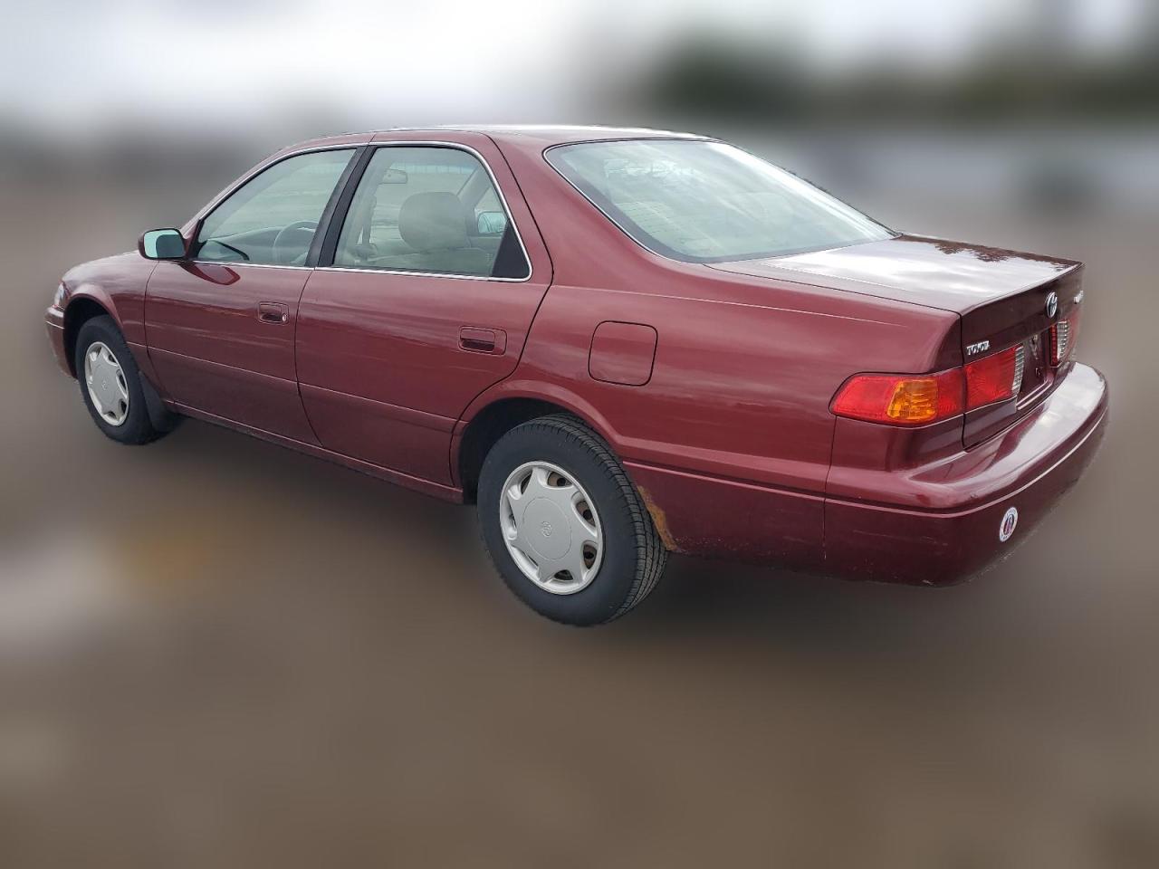 2000 Toyota Camry - Image 2