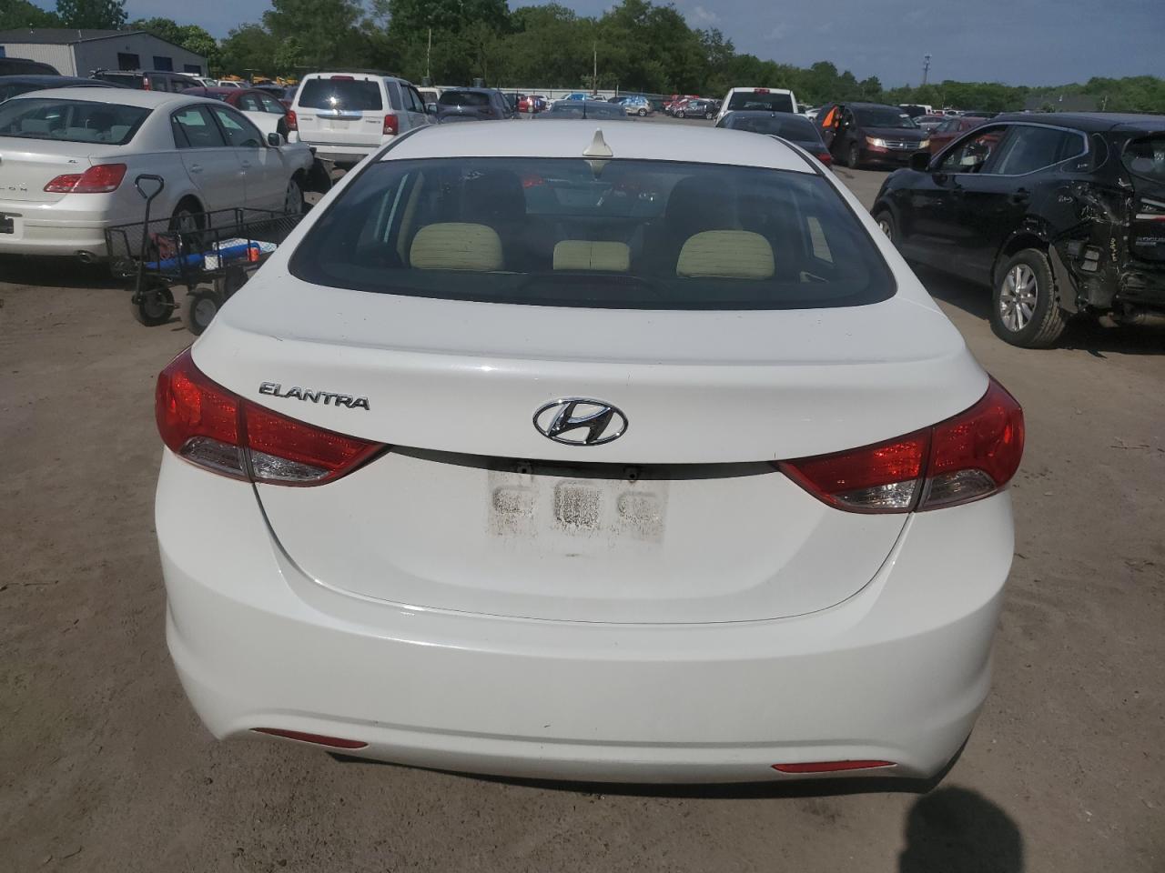 2013 Hyundai Elantra Gls VIN: 5NPDH4AE2DH380026 Lot: 58130874