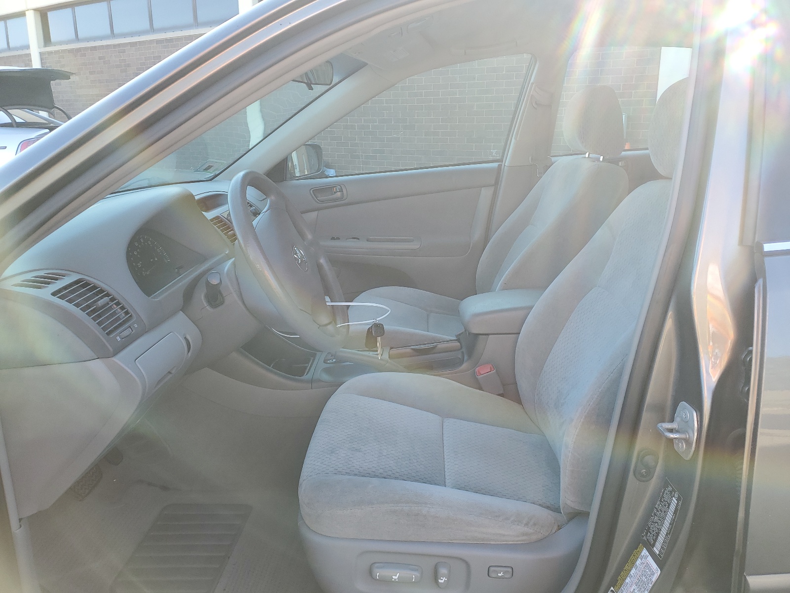 4T1BE32K54U918380 2004 Toyota Camry Le