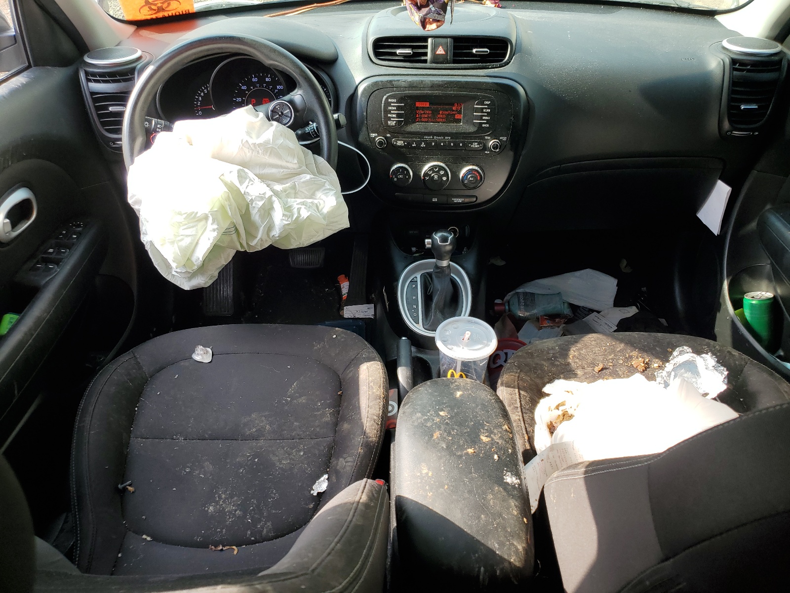 KNDJN2A23G7403747 2016 Kia Soul