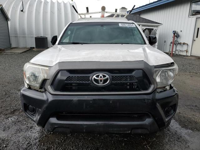 Пікапи TOYOTA TACOMA 2015 Білий