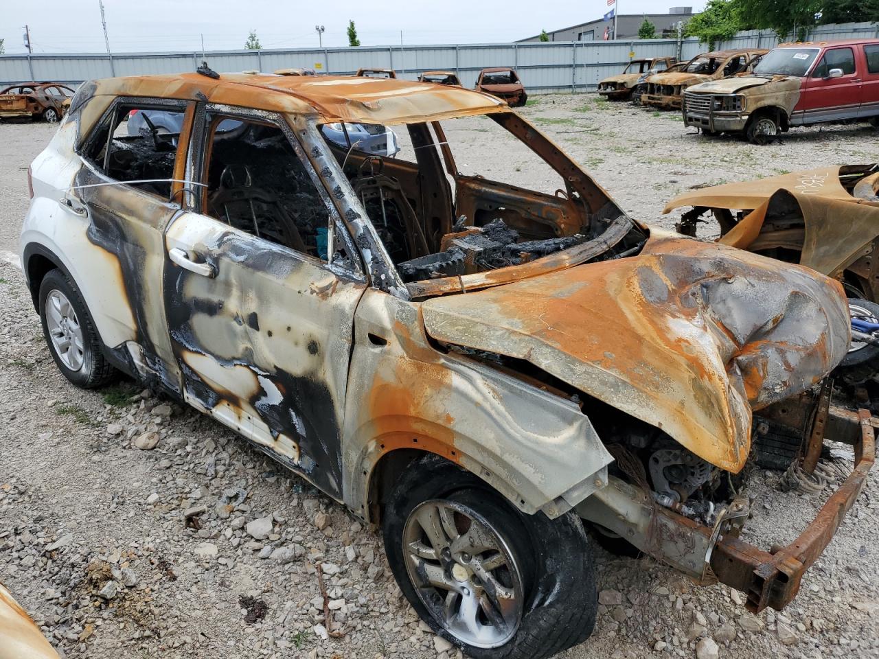 2022 Hyundai Venue Se VIN: KMHRB8A34NU207608 Lot: 59405884