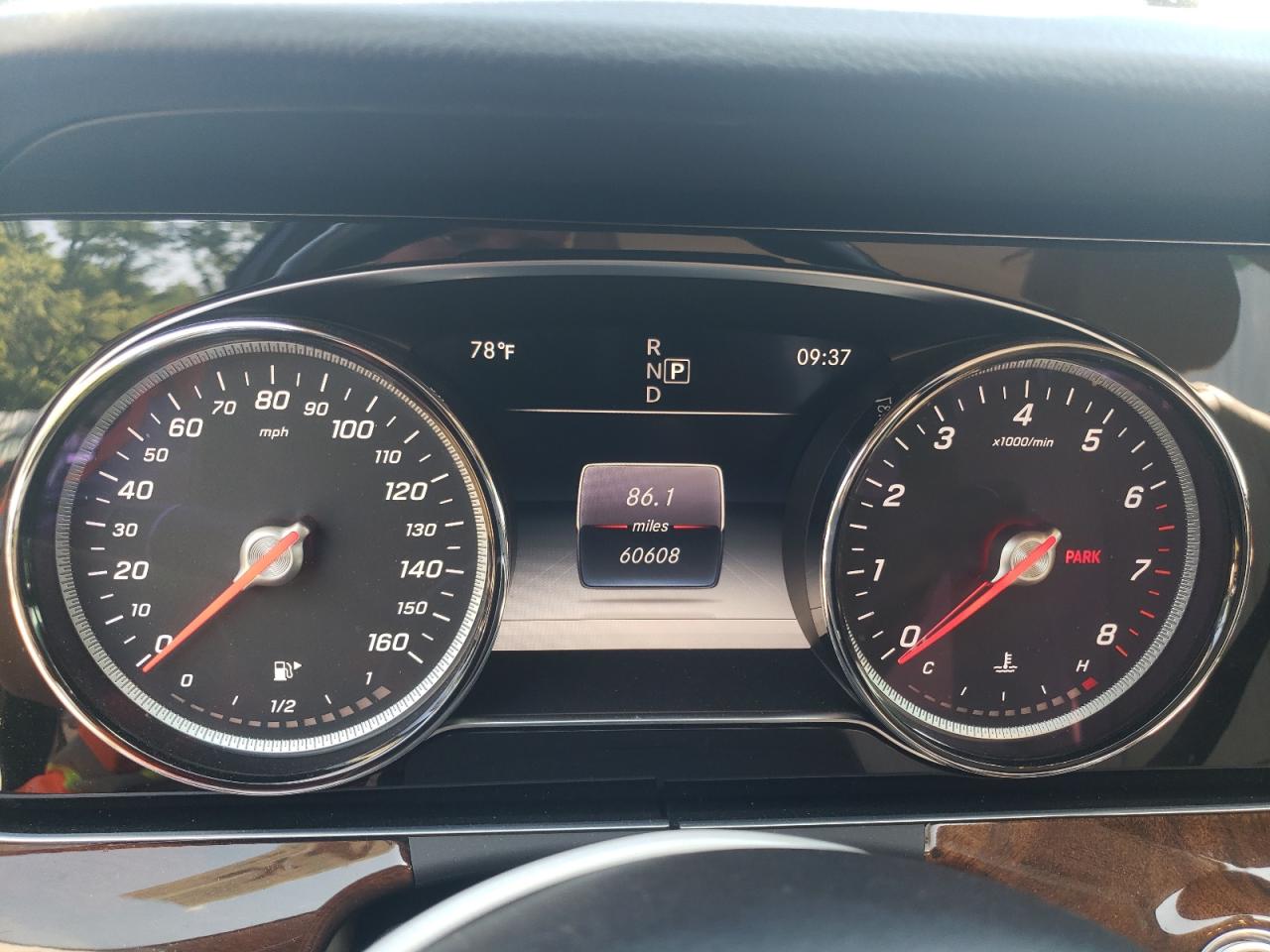 2019 Mercedes-Benz E 300 4Matic VIN: WDDZF4KB2KA586716 Lot: 58196194