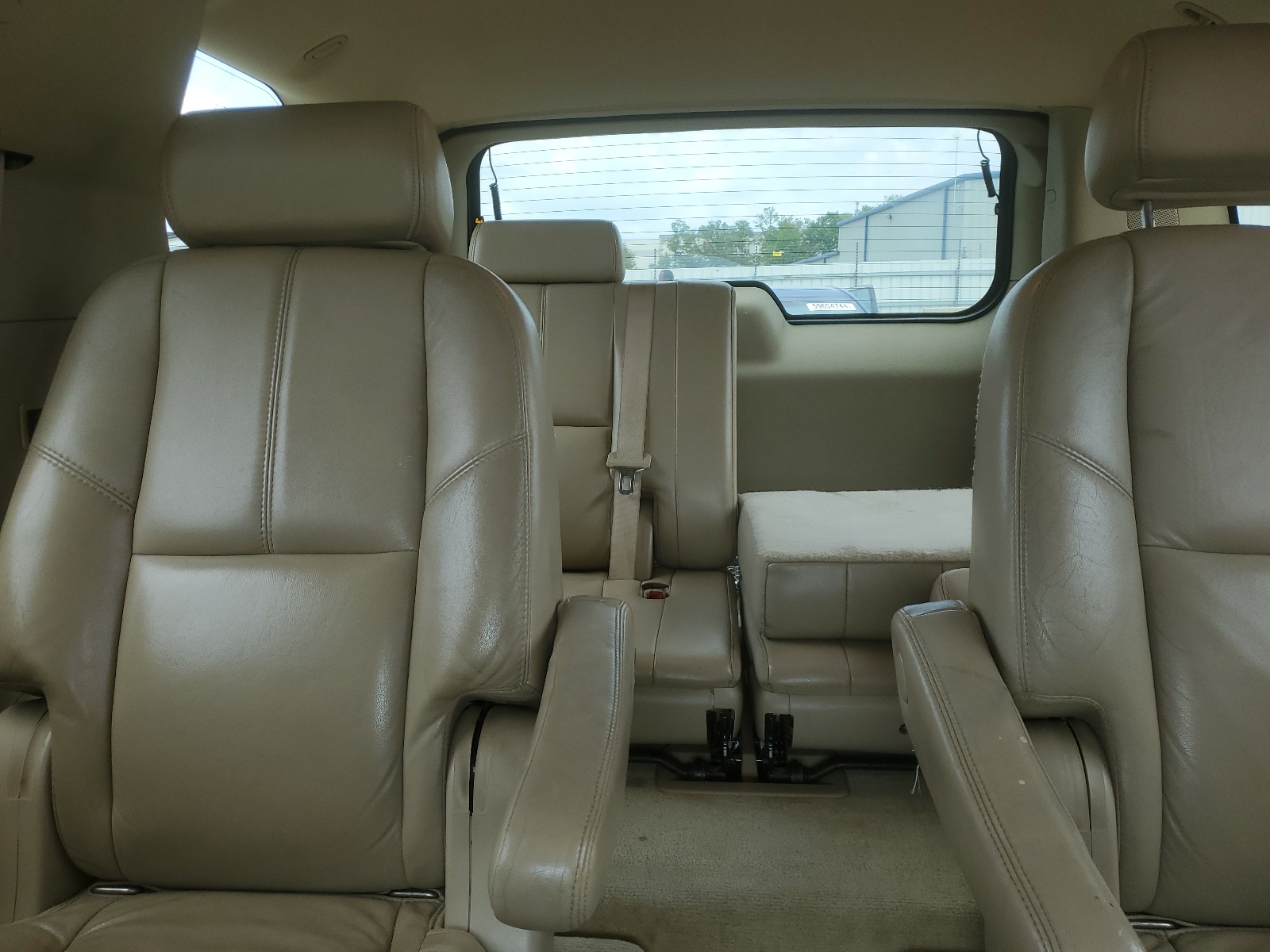 1GKFK63817J372593 2007 GMC Yukon Denali