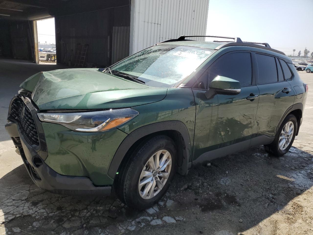 2022 Toyota Corolla Cross Le VIN: 7MUCAABG1NV009407 Lot: 57039464