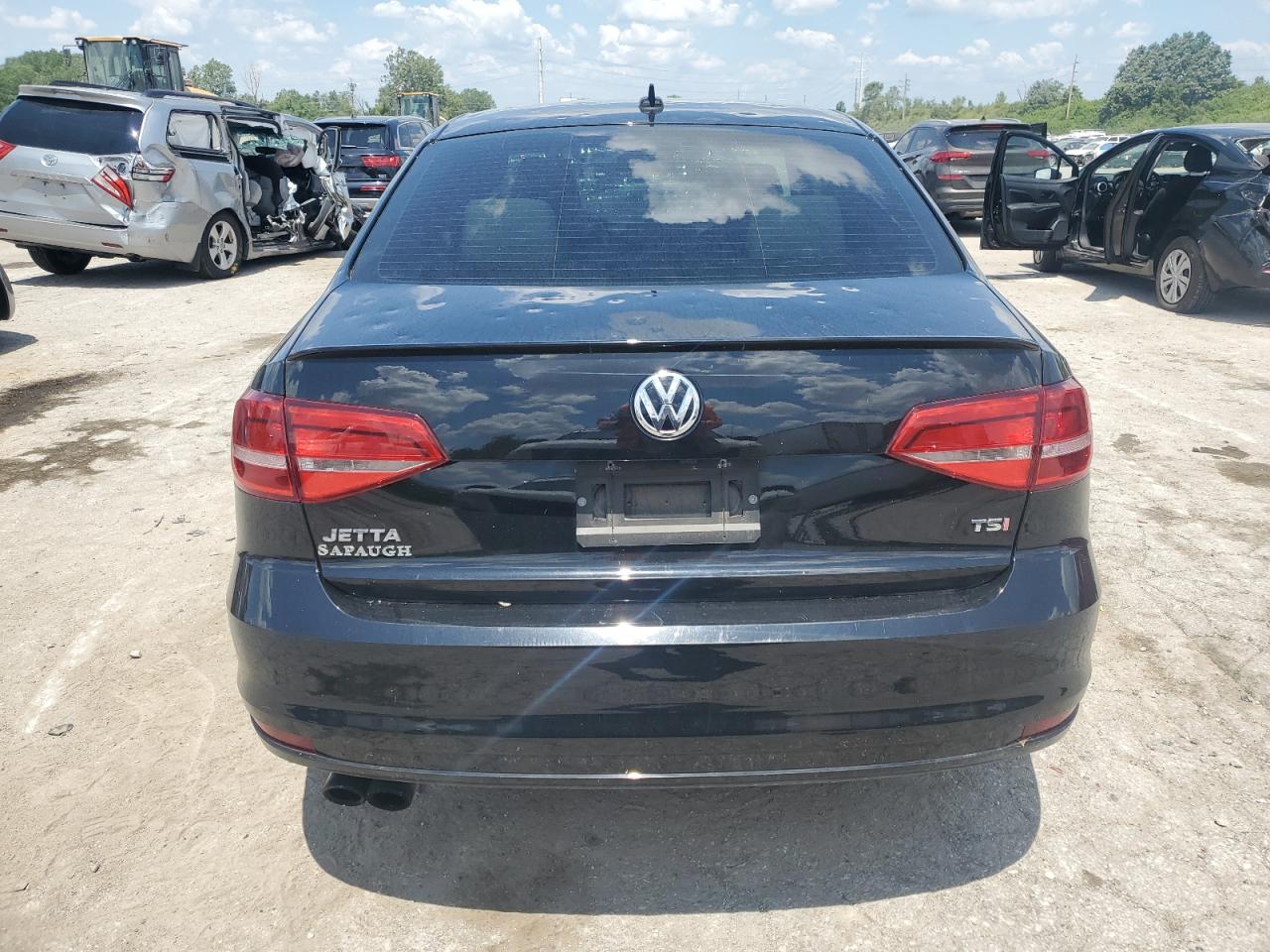 3VWD17AJ9FM415562 2015 Volkswagen Jetta Se