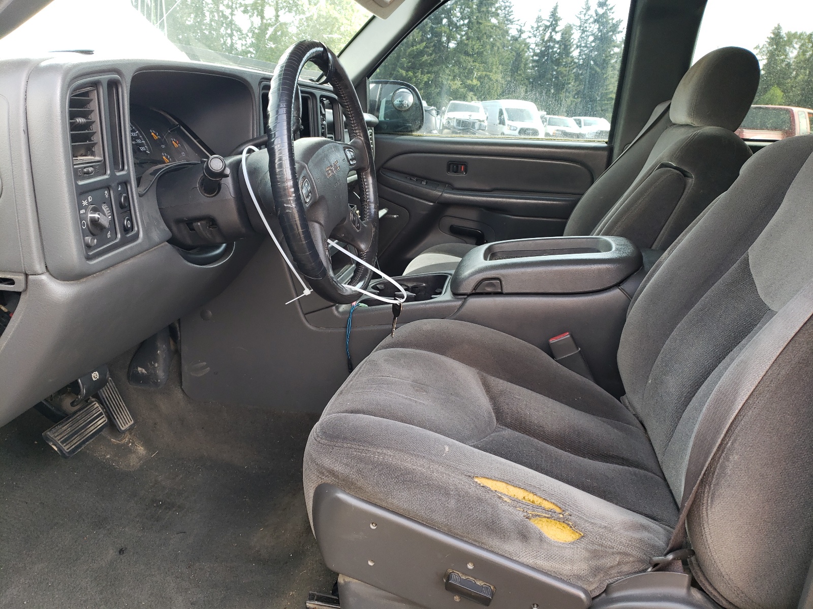 1GTEC19T15Z129528 2005 GMC New Sierra C1500