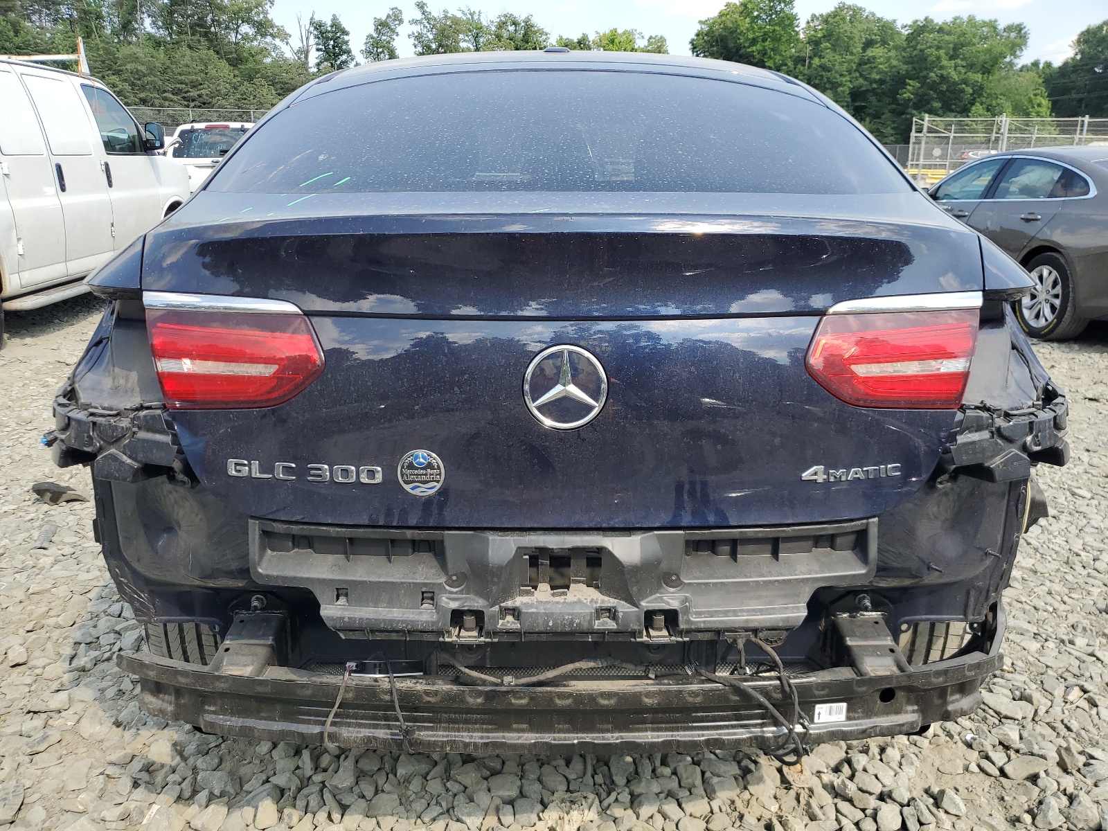 WDC0J4KB9HF152882 2017 Mercedes-Benz Glc Coupe 300 4Matic