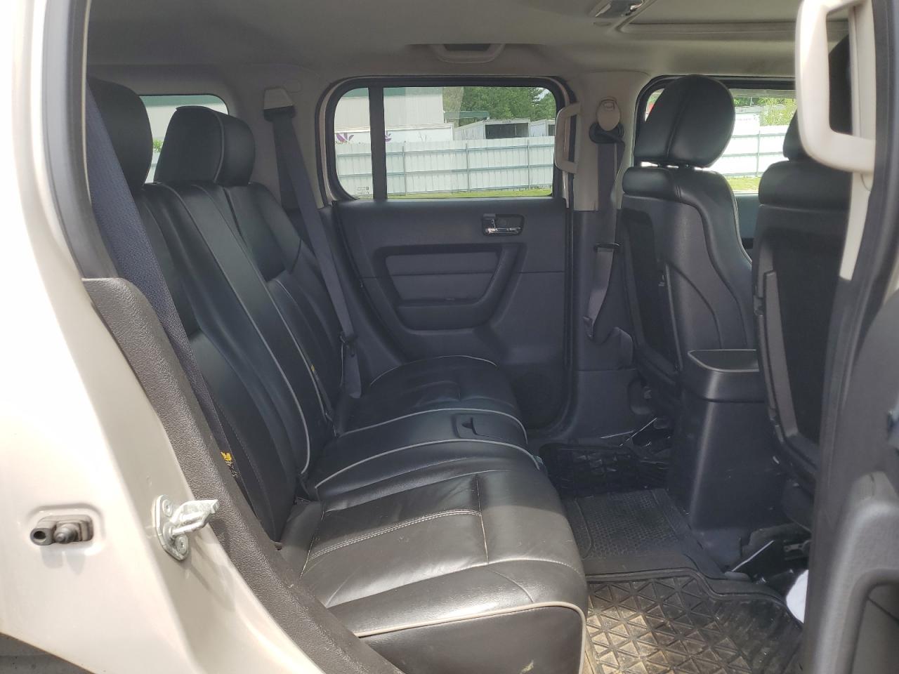 2006 Hummer H3 VIN: 5GTDN136468274300 Lot: 57358934