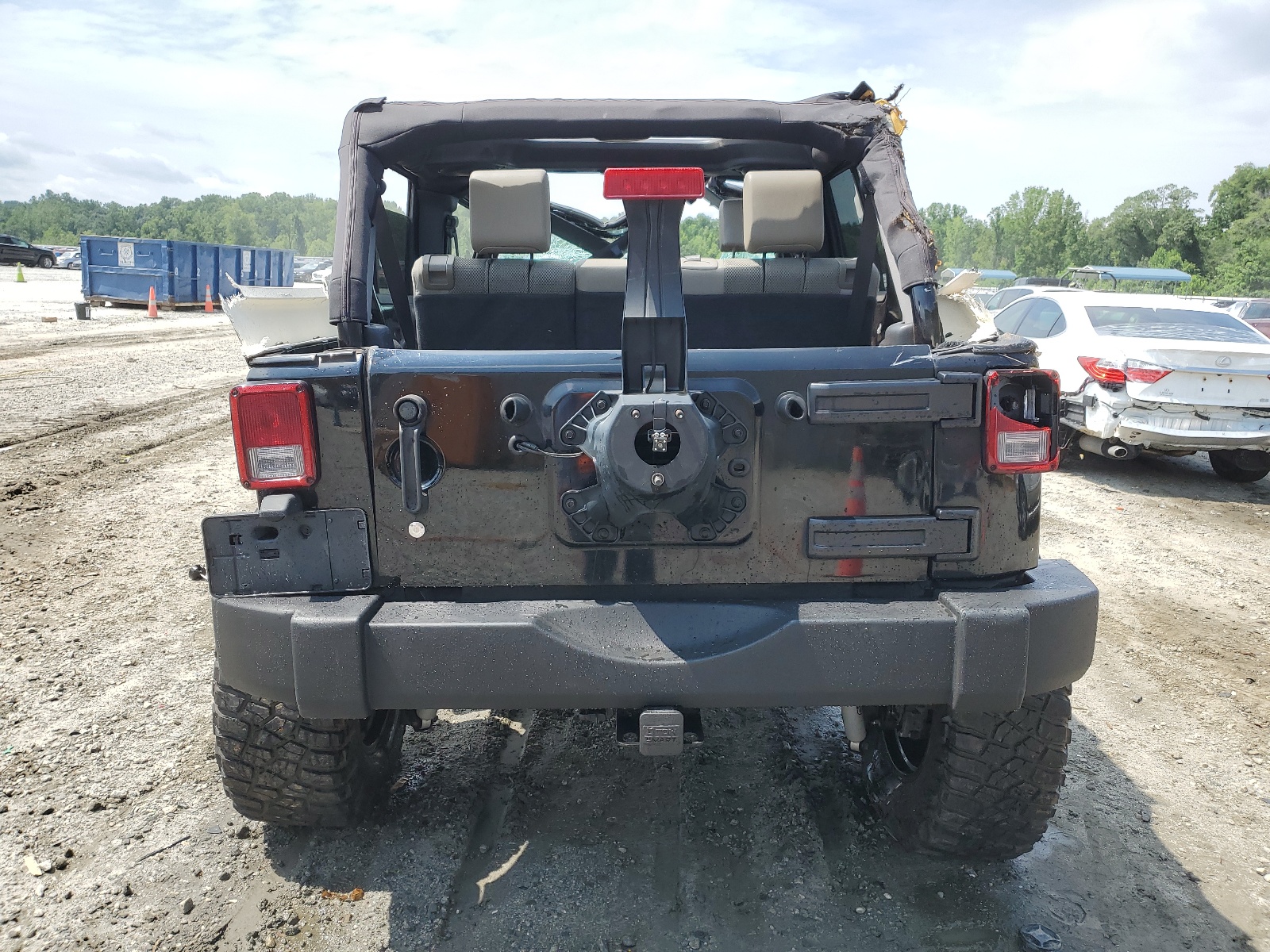 1J4GA59107L138211 2007 Jeep Wrangler Sahara
