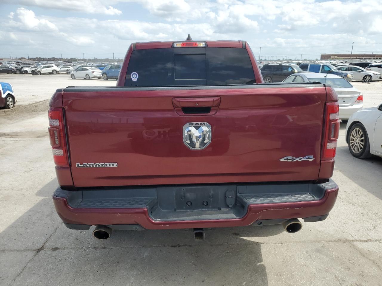 2019 Ram 1500 Laramie VIN: 1C6SRFJT0KN585279 Lot: 59438404