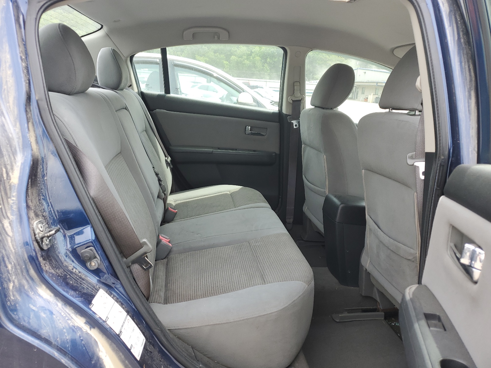 3N1AB6AP9AL685880 2010 Nissan Sentra 2.0