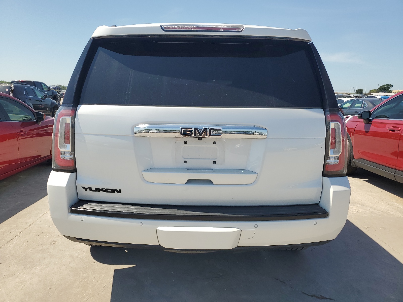 1GKS2CKJ3GR288780 2016 GMC Yukon Denali