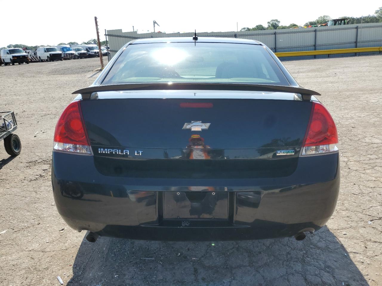 2G1WG5E38C1255583 2012 Chevrolet Impala Lt