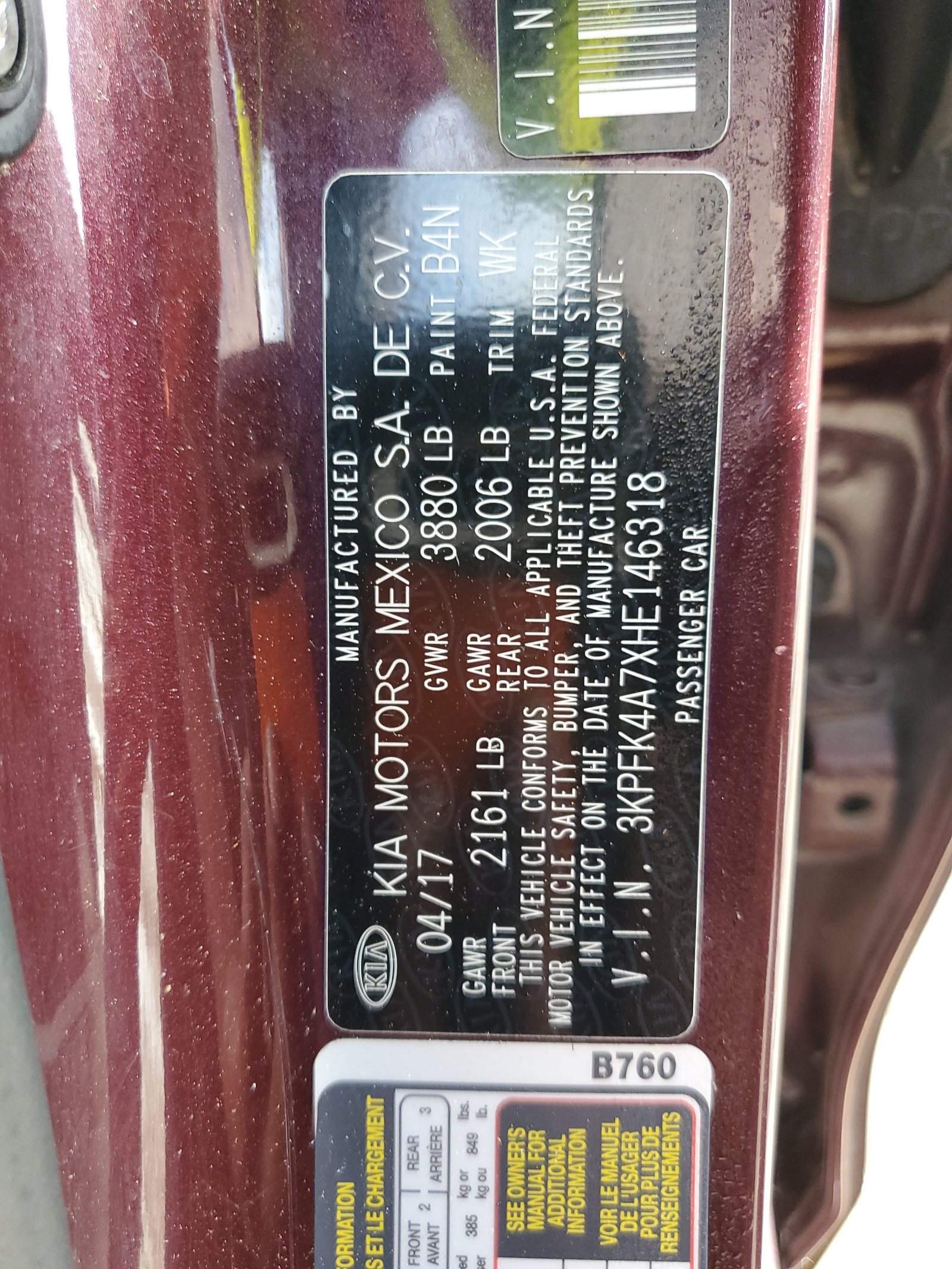 3KPFK4A7XHE146318 2017 Kia Forte Lx