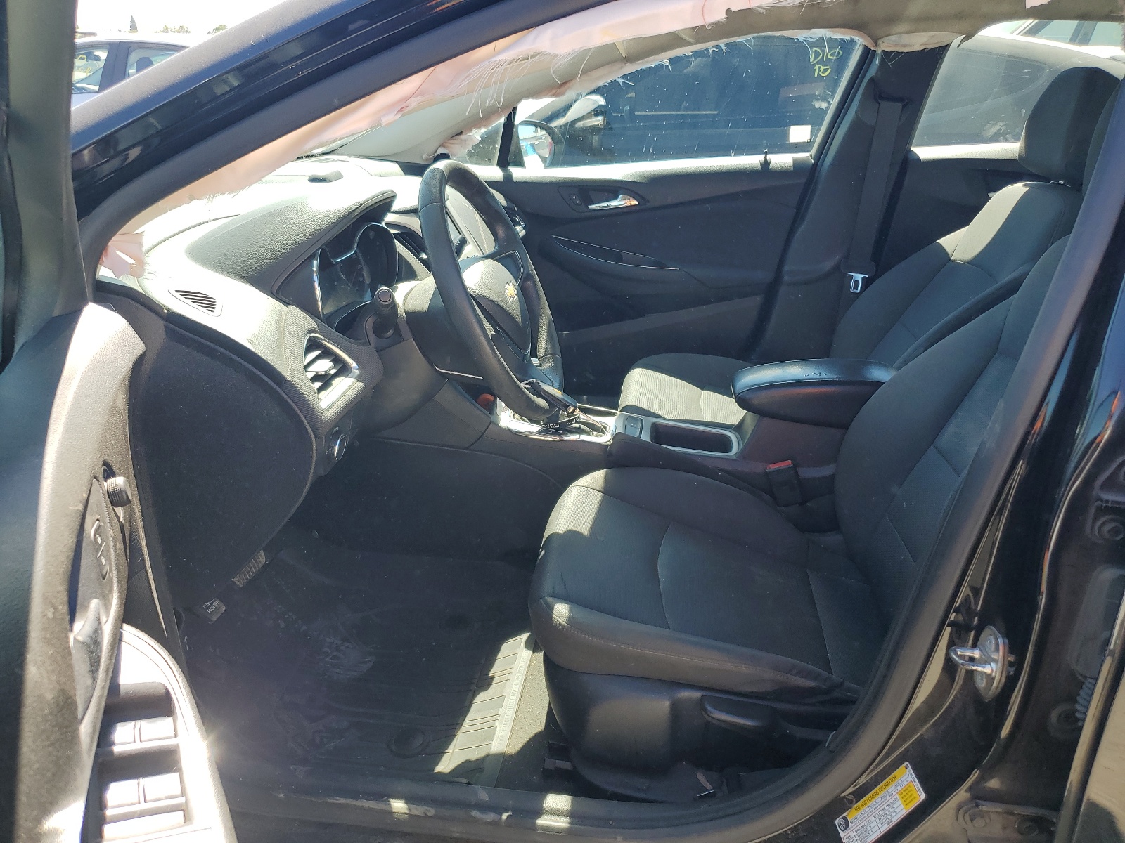 1G1BC5SM2J7235322 2018 Chevrolet Cruze Ls