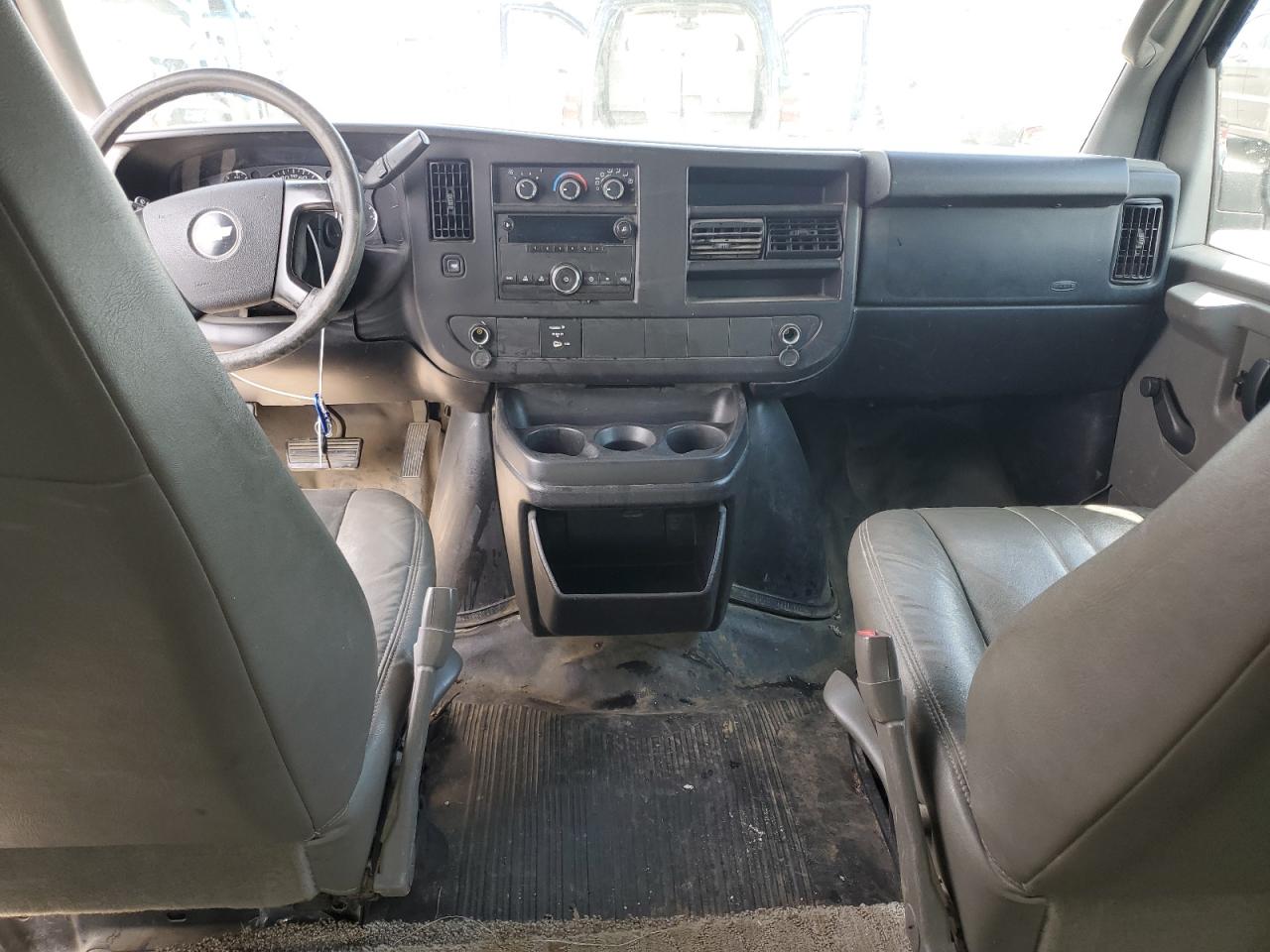 2010 Chevrolet Express G2500 VIN: 1GCZGFDA5A1128111 Lot: 60457294