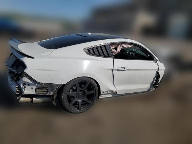 Купе FORD MUSTANG 2015 Белый