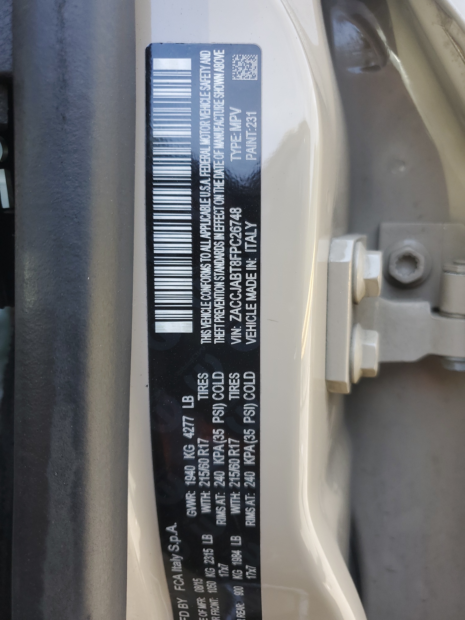 ZACCJABT8FPC26748 2015 Jeep Renegade Latitude