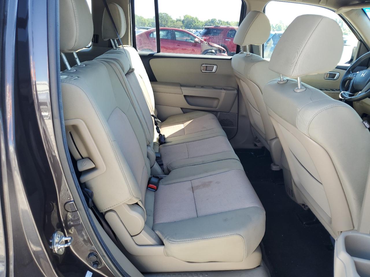 2012 Honda Pilot - Image 11