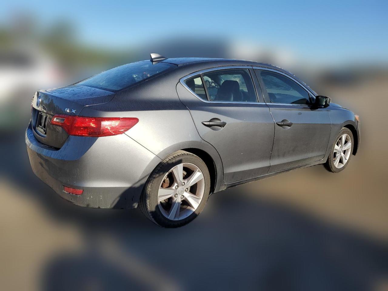 2013 Acura ILX - Image 3