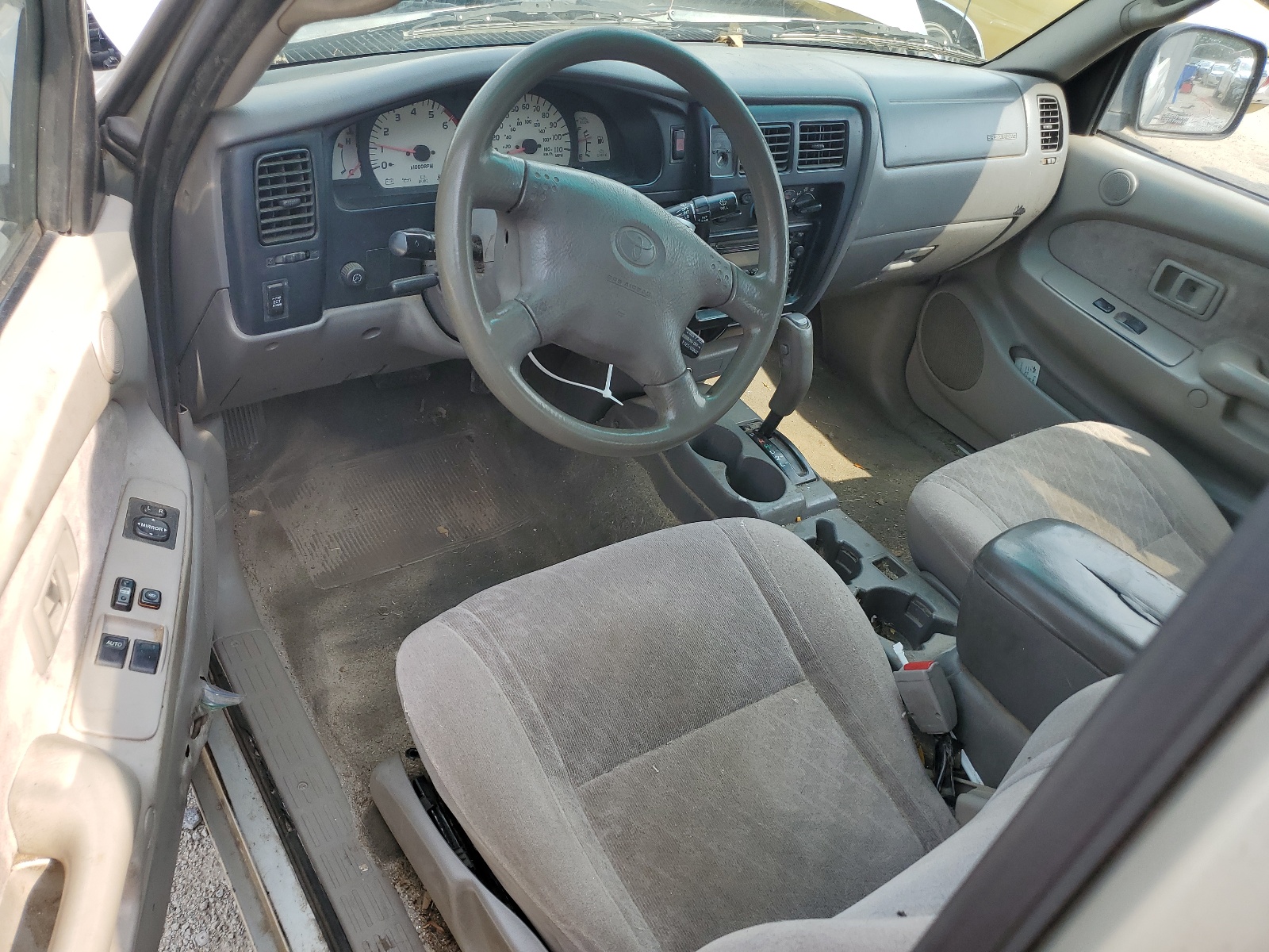 5TESM92N92Z083540 2002 Toyota Tacoma Xtracab Prerunner