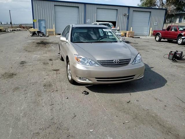 2004 Toyota Camry Le VIN: 4T1BE30K74U273752 Lot: 59285664