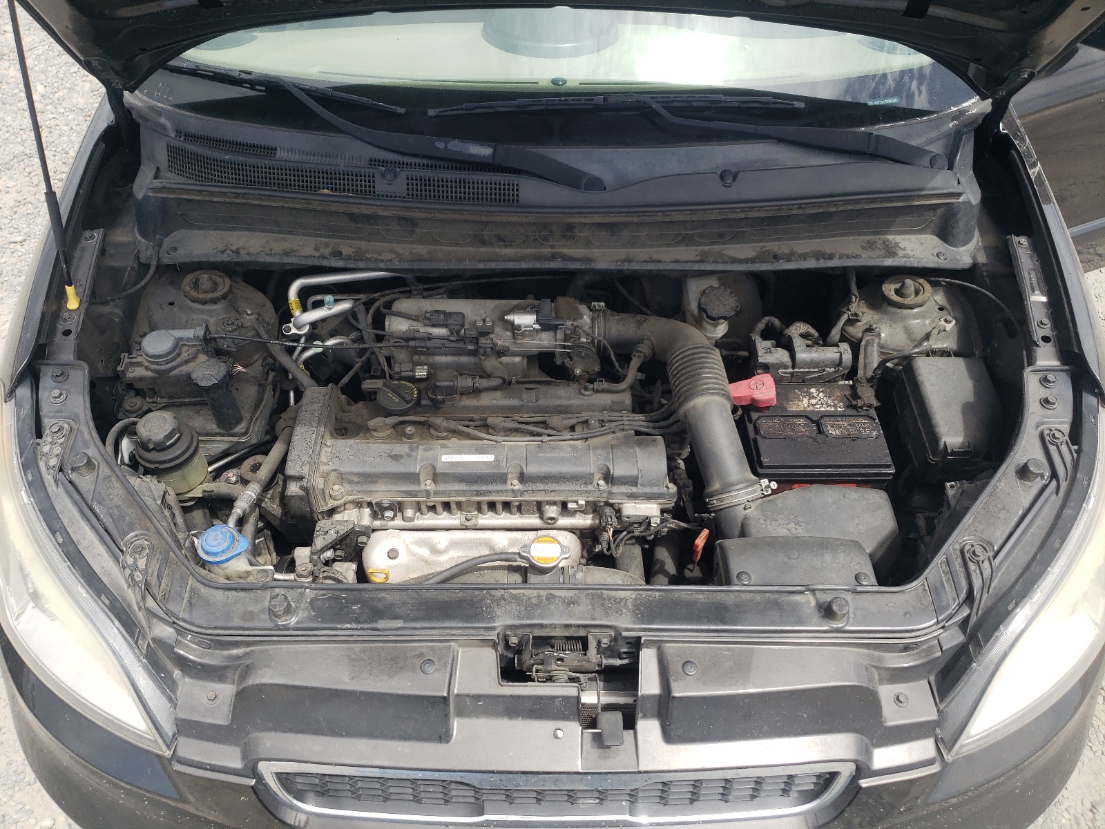 KNDJT2A27B7302256 2011 Kia Soul +