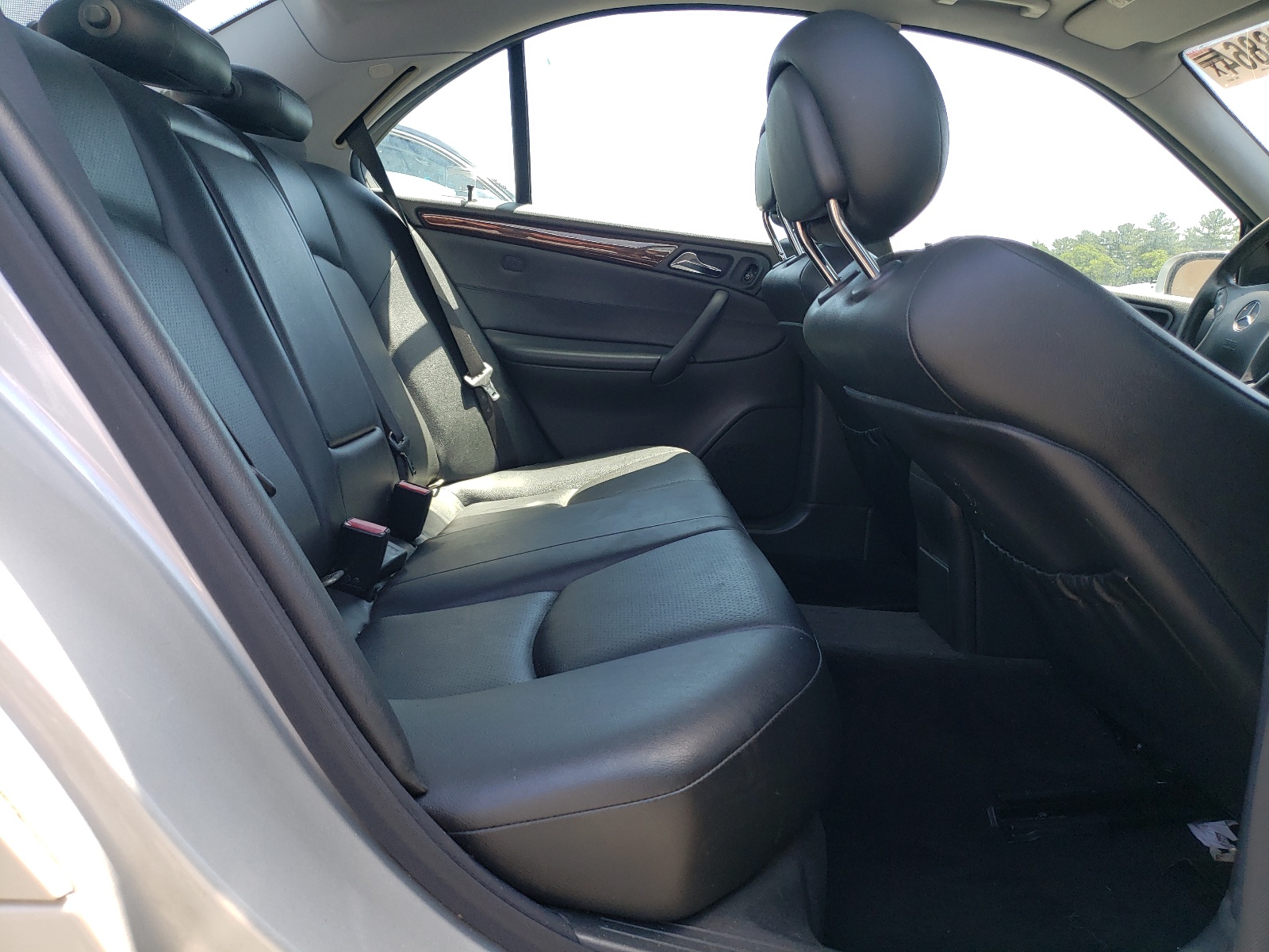 WDBRF61J64A565819 2004 Mercedes-Benz C 240