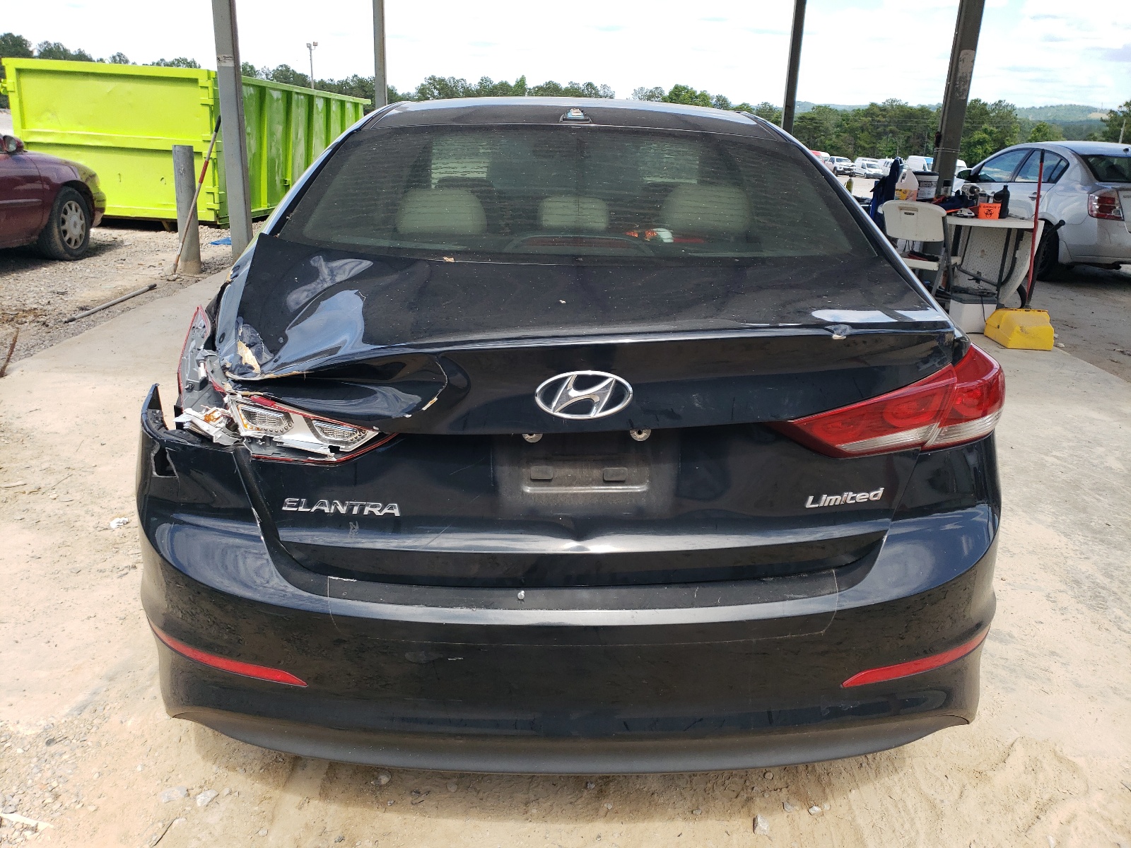 5NPD84LF2HH082717 2017 Hyundai Elantra Se