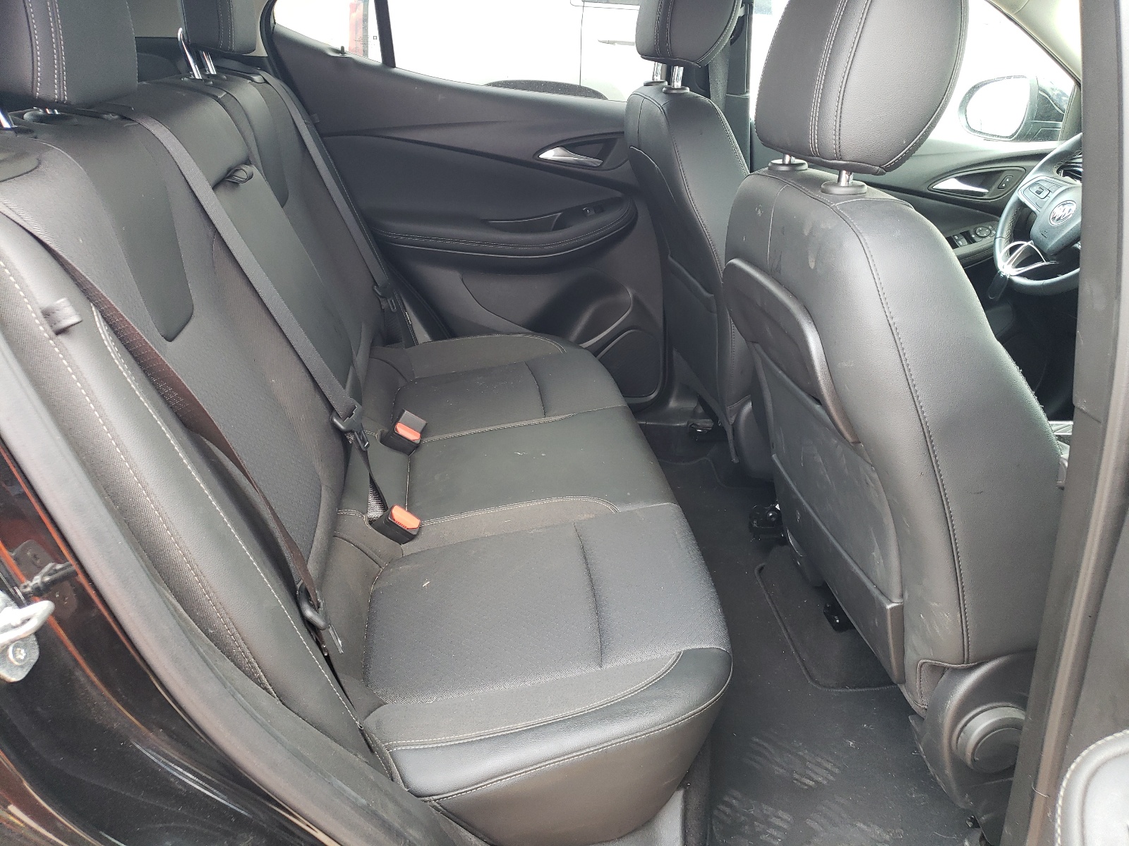 KL4MMDSLXNB104554 2022 Buick Encore Gx Select