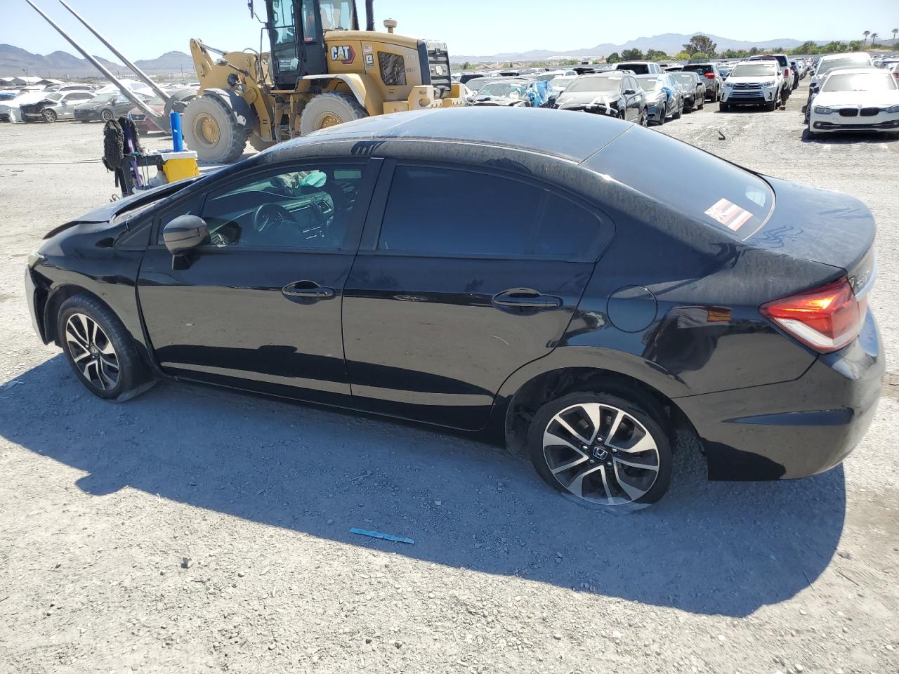 2HGFB2F89FH536304 2015 HONDA CIVIC - Image 2