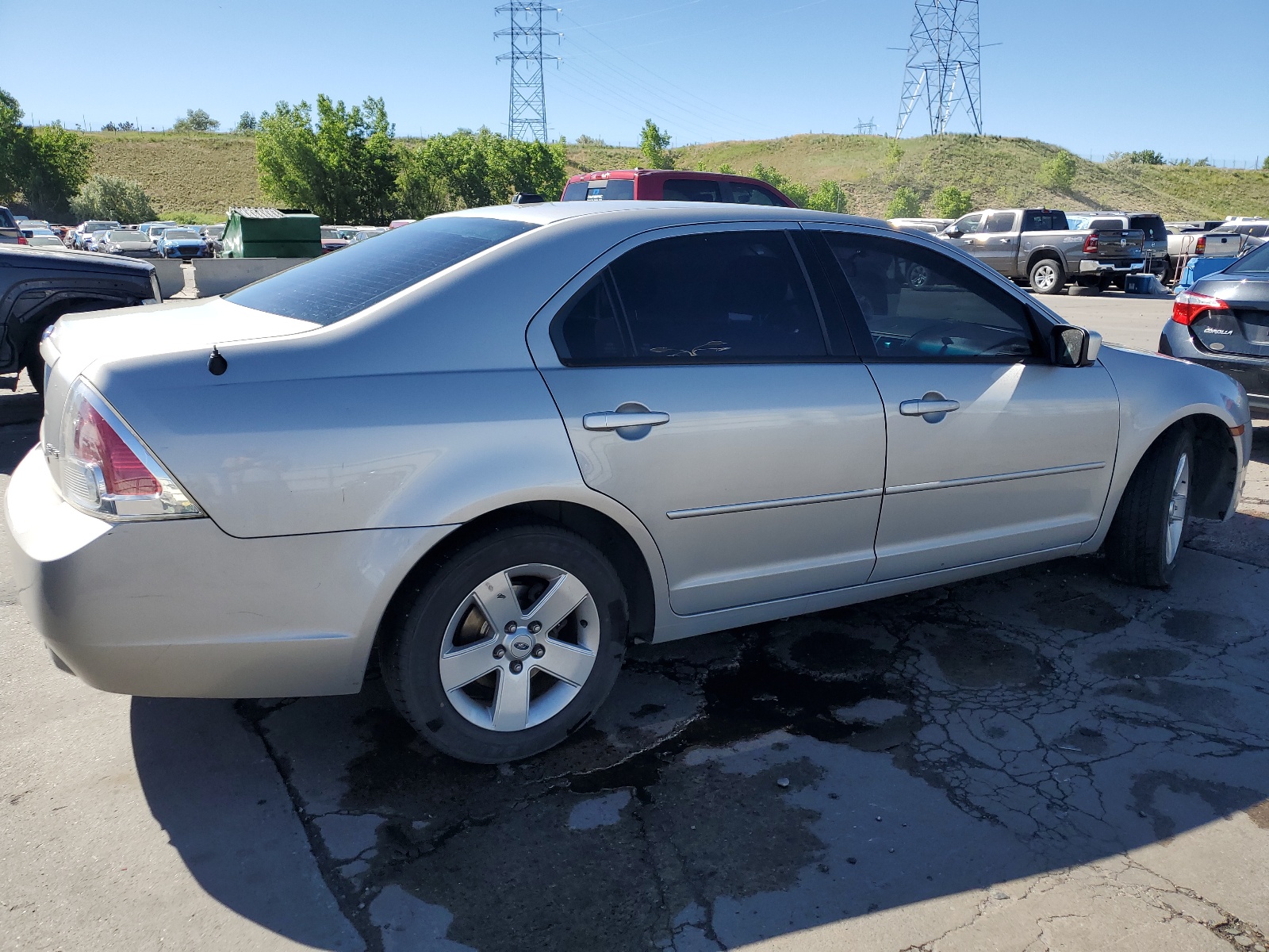 3FAHP071X7R238631 2007 Ford Fusion Se