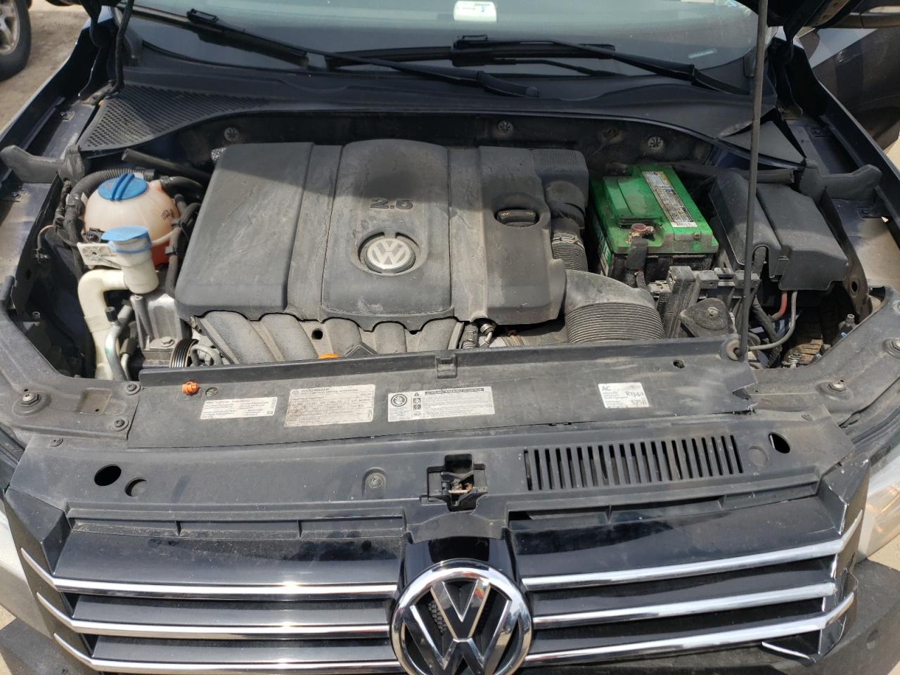 1VWBH7A39CC039284 2012 Volkswagen Passat Se