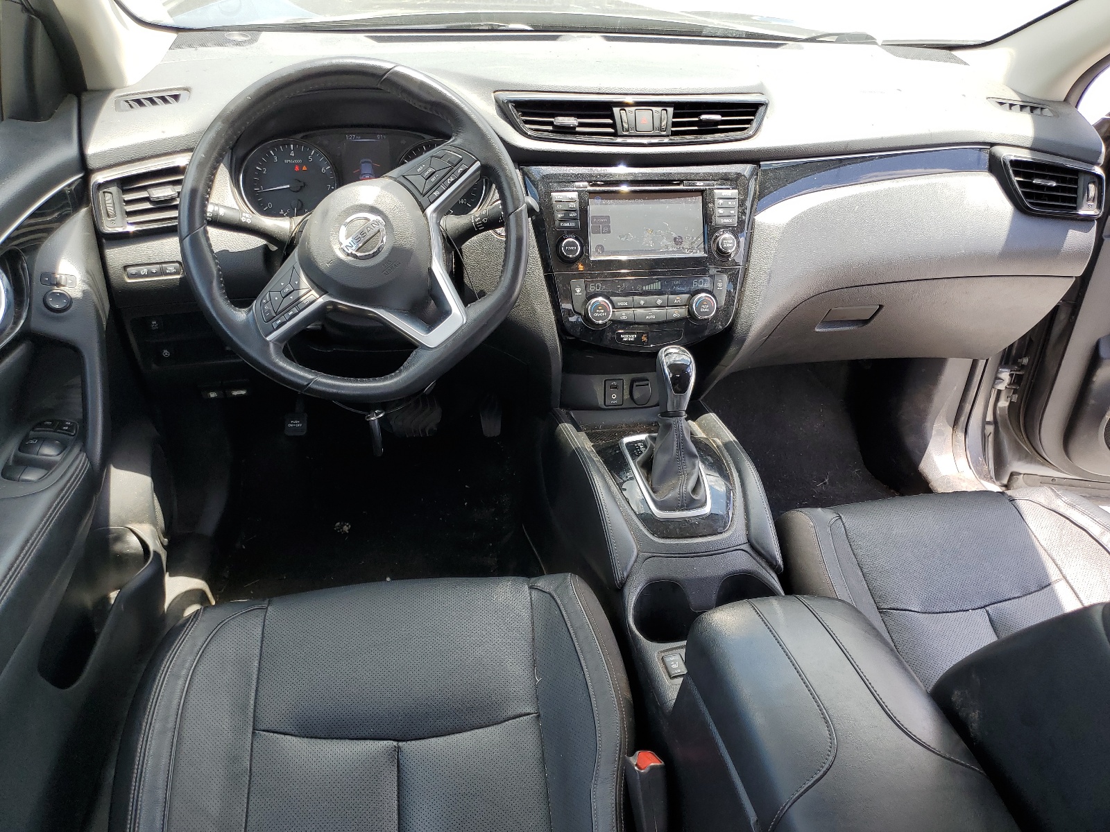 JN1BJ1CP4HW036581 2017 Nissan Rogue Sport S