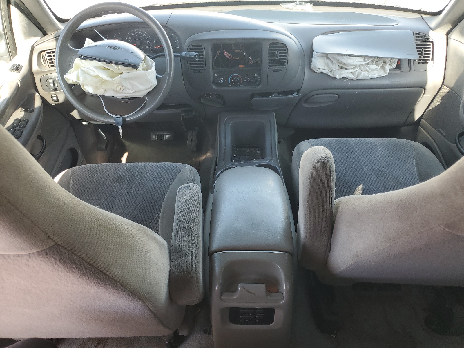 1FMRU1768WLB42451 1998 Ford Expedition