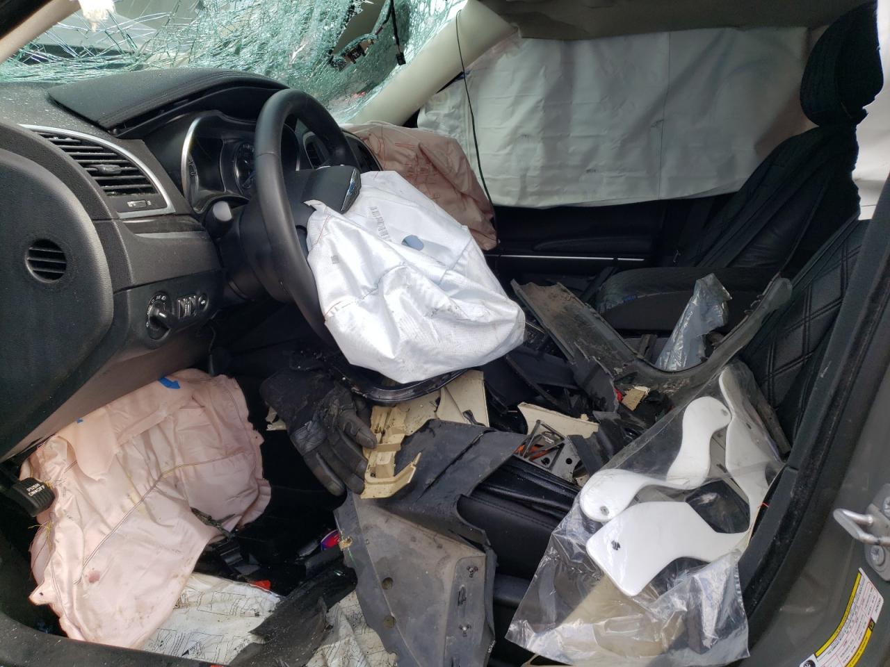 2018 Chrysler 300 Touring VIN: 2C3CCARG4JH292263 Lot: 55027744