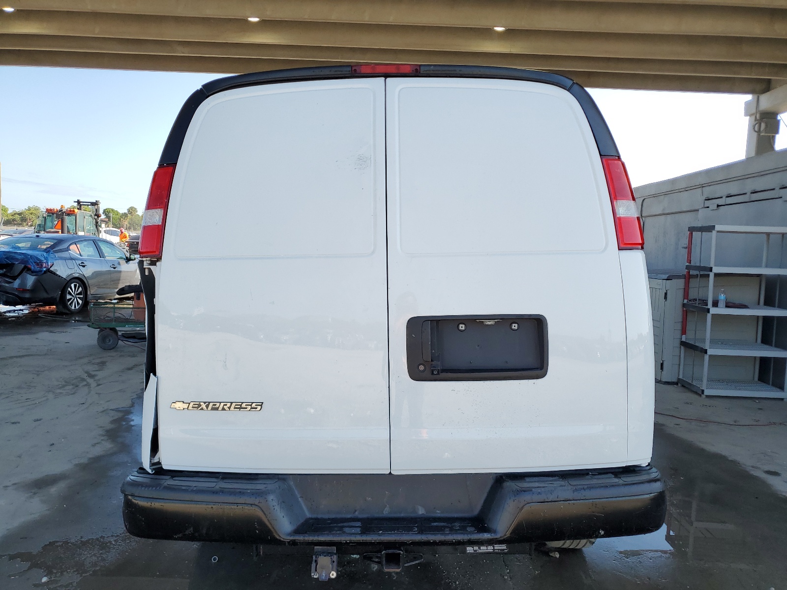 1GCWGAFP5M1156714 2021 Chevrolet Express G2500