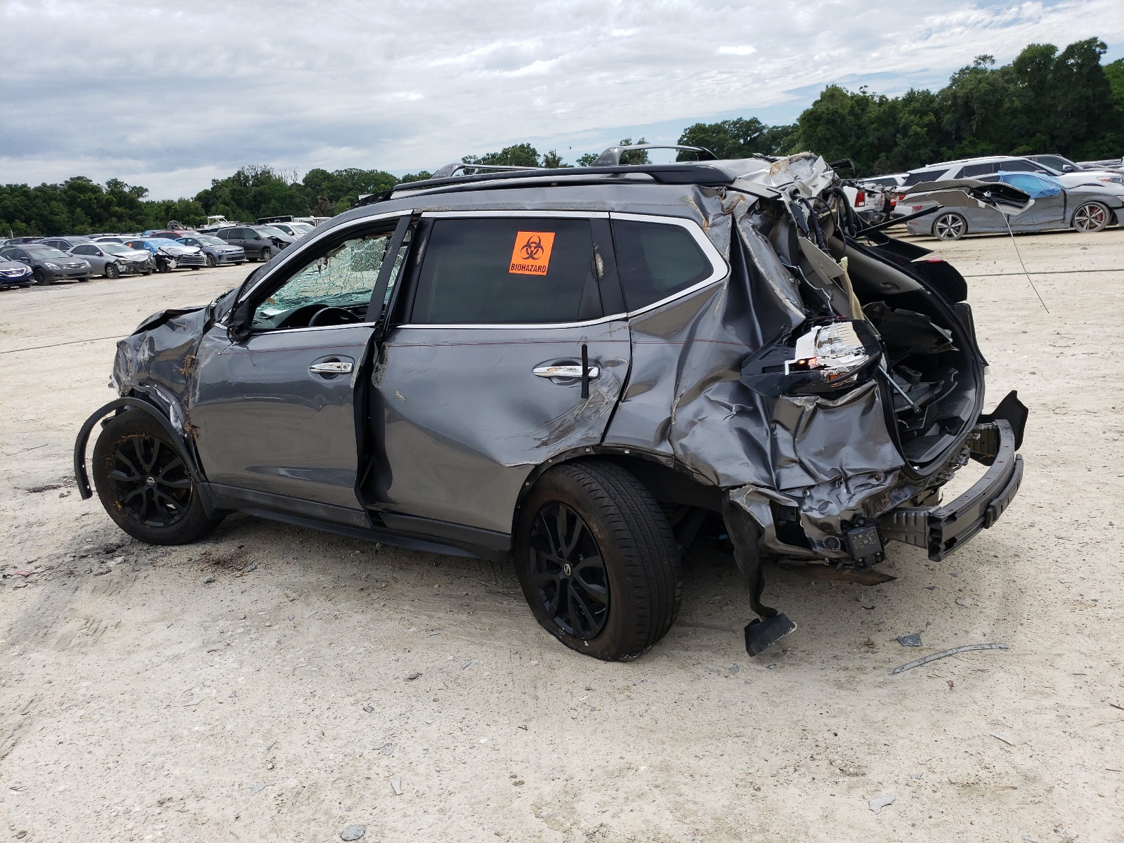 2017 Nissan Rogue Sv vin: 5N1AT2MV9HC881588