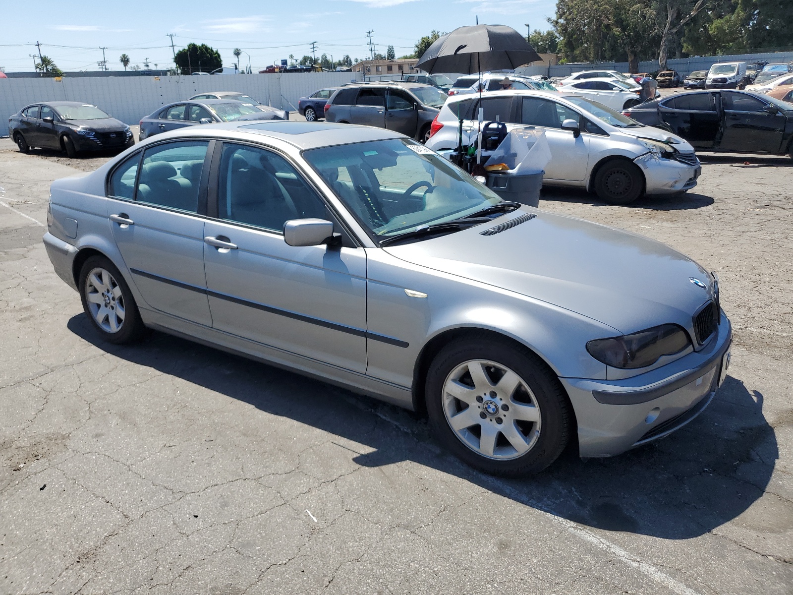 WBAET374X5NH06474 2005 BMW 325 I