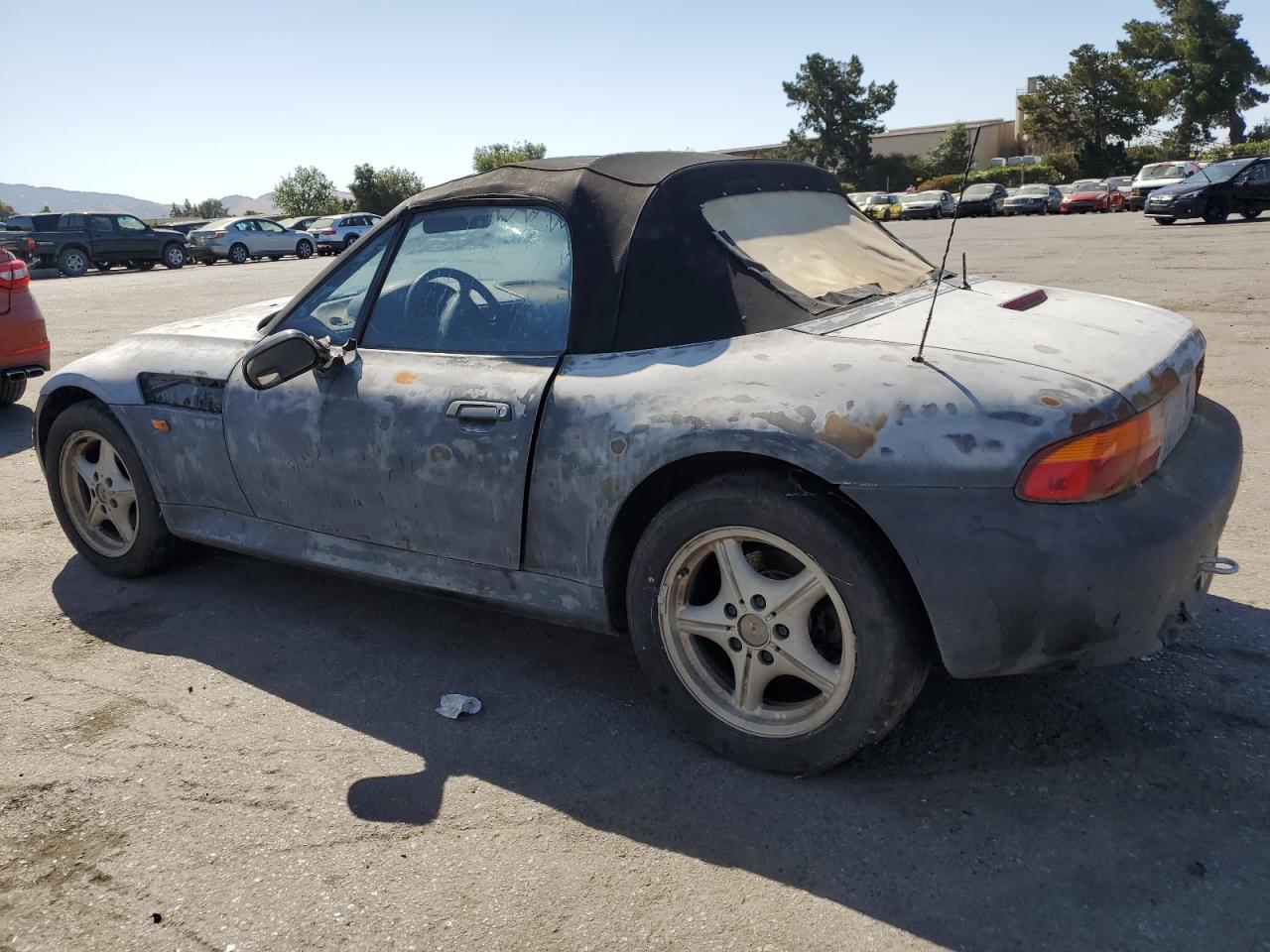 1997 BMW Z3 1.9 VIN: 4USCH7321VLB82323 Lot: 57565984