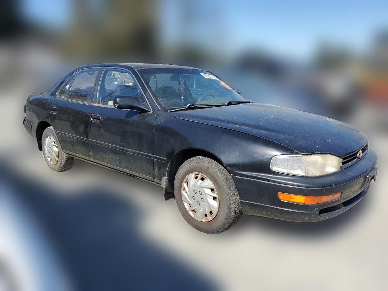 JT2SK12E8R0268107 1994 Toyota Camry Le