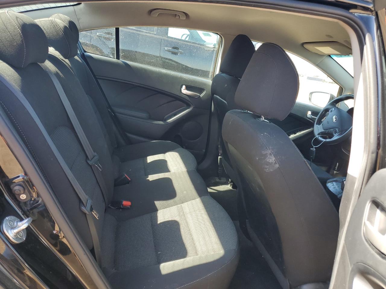 2017 Kia Forte Lx VIN: 3KPFK4A75HE135856 Lot: 58958804