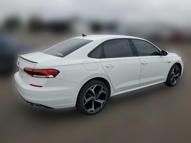  VOLKSWAGEN PASSAT 2021 Белый