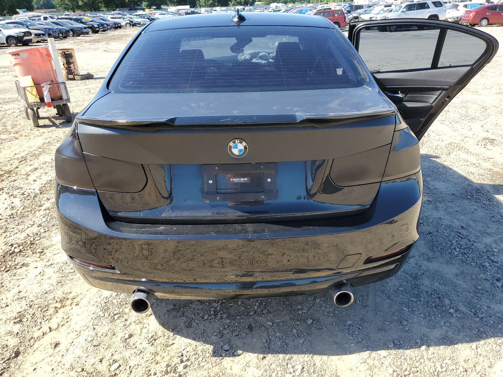 WBA3B9C58FF589689 2015 BMW 335 Xi